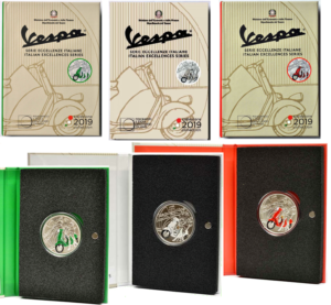 2019 Italia € 5 Vespa Tris - 3 x 5€ confezioni singole colore verde, bianco, rosso