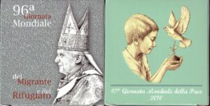 2010 Vaticano € 10 43° Giornata della Pace + € 5 Giornata del Migrante e Rifugiato Arg Fondo specchio la coppia